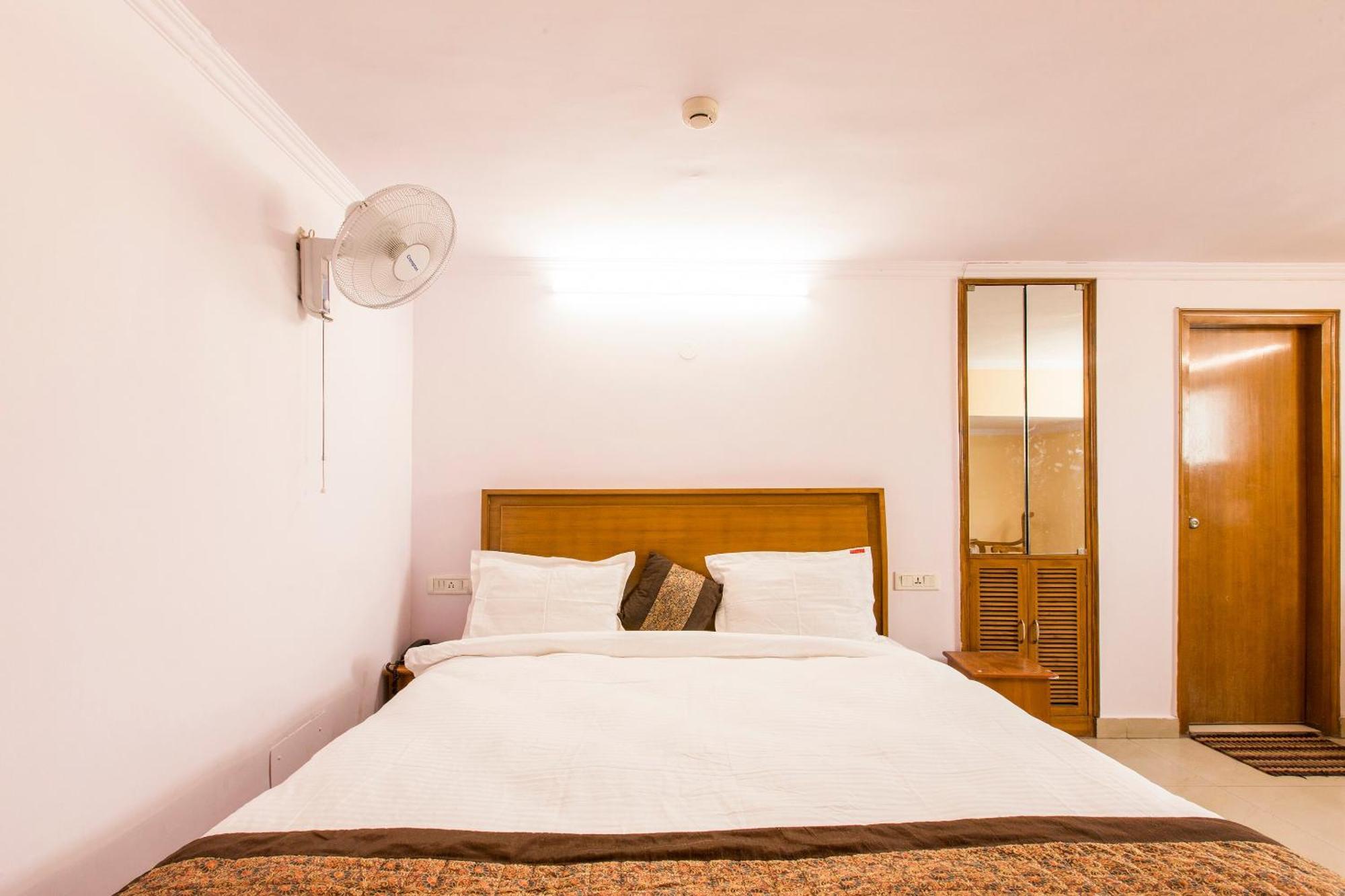 Hotel O Hotel Landmark Inn Delhi  Dış mekan fotoğraf