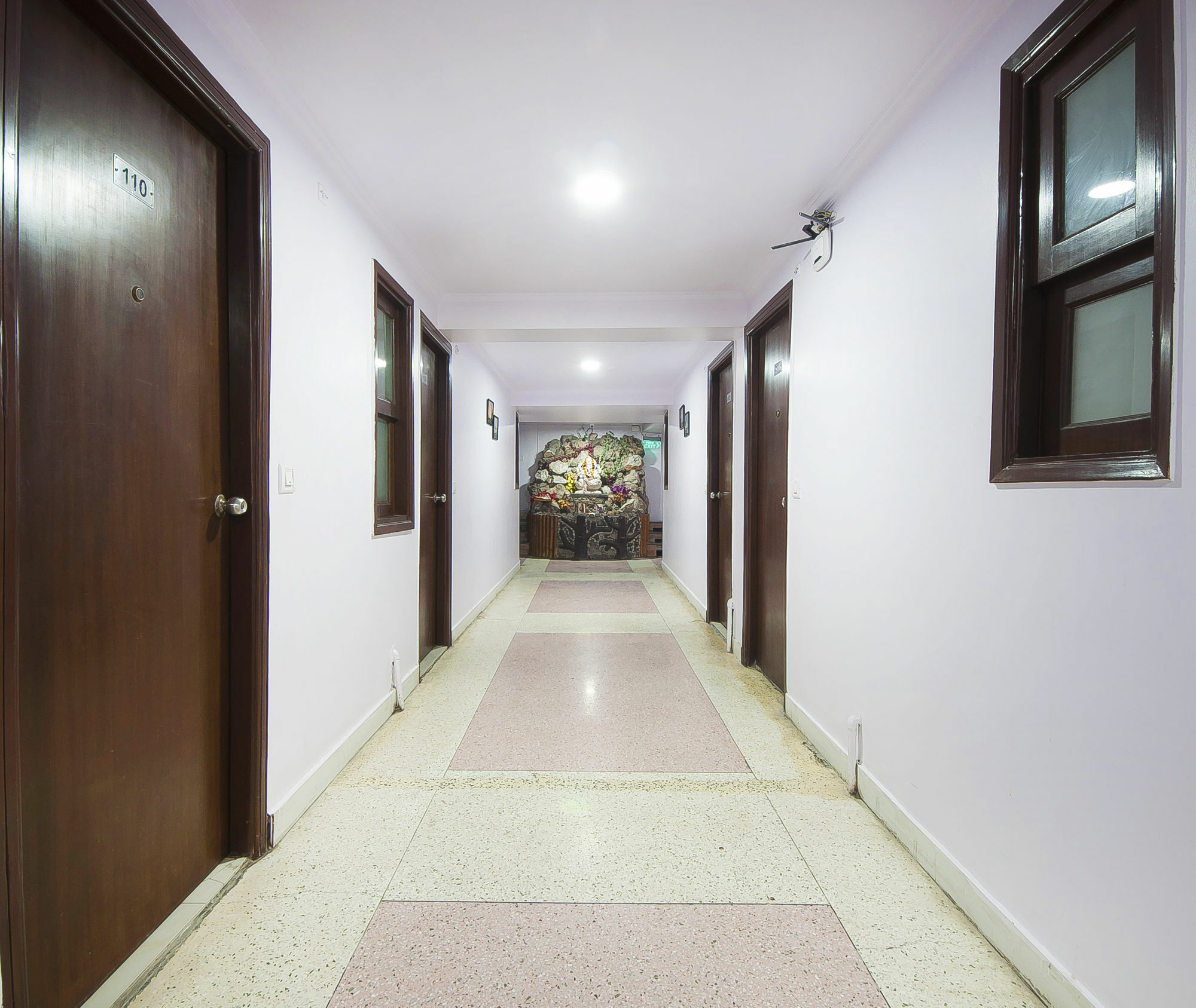 Hotel O Hotel Landmark Inn Delhi  Dış mekan fotoğraf